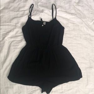 DIVIDED by H&M shorts romper